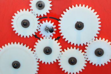 Dieter Himmel: Weiße Zahnräder